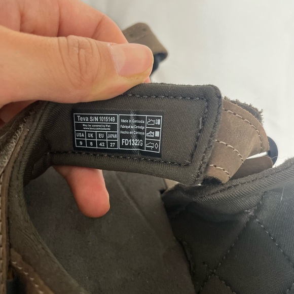 Teva Langdon River Brown Sandal Size 9 - Picture 6 of 8